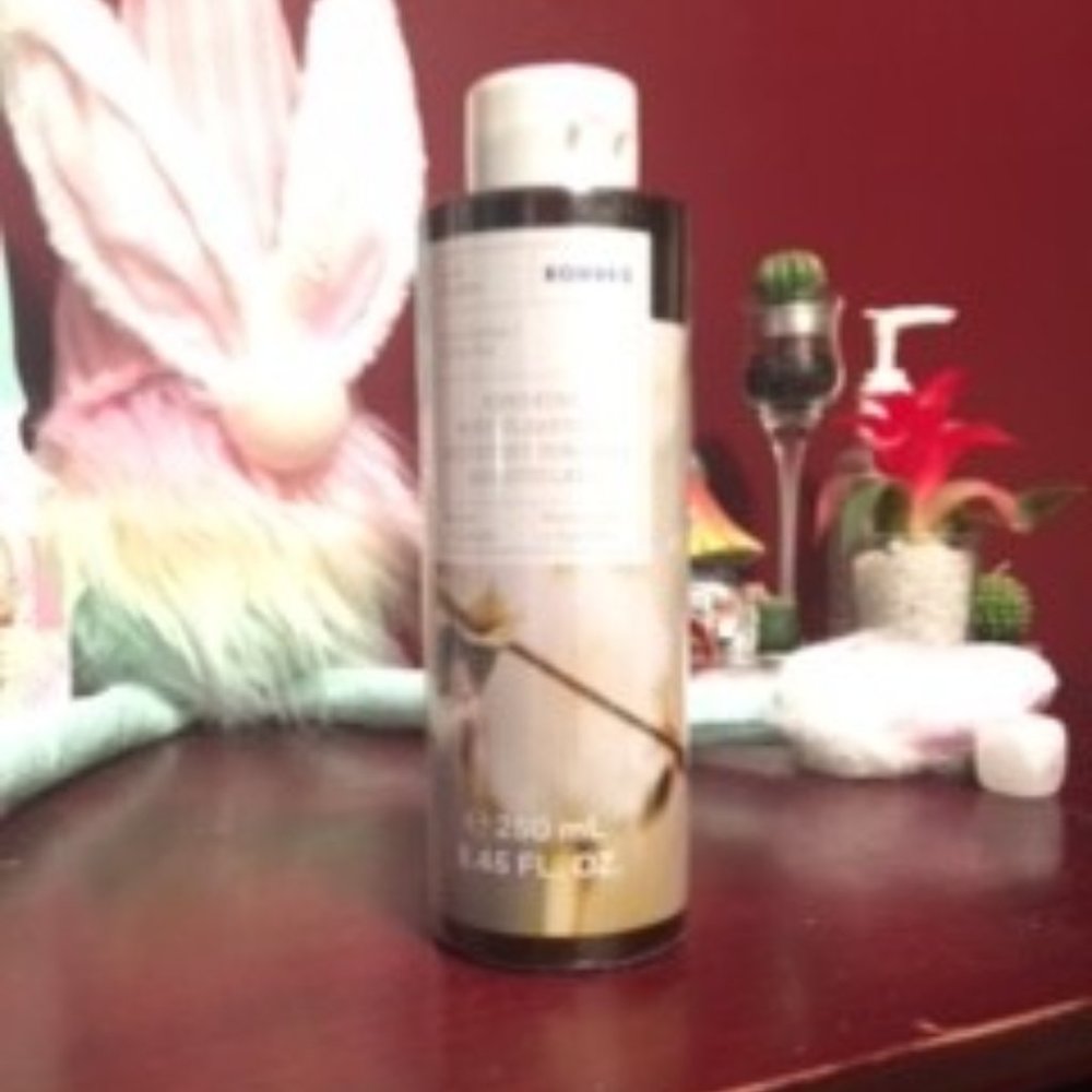 Korres Renewing Body Cleanser